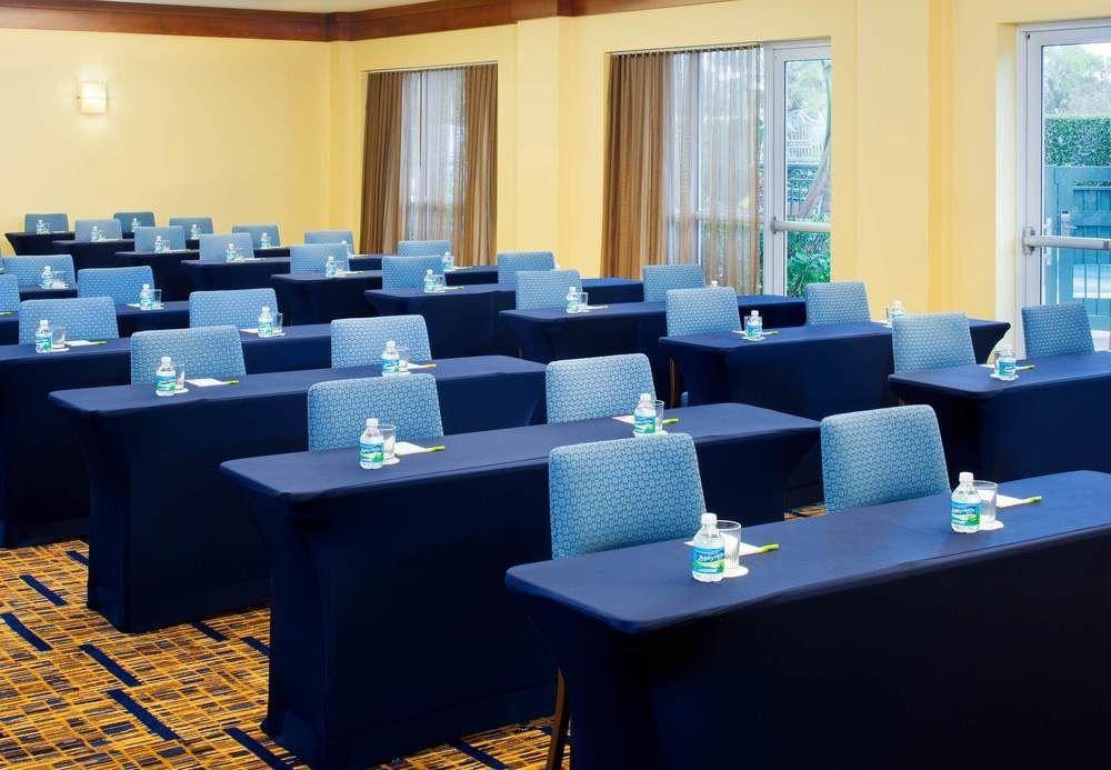 Courtyard By Marriott Fort Lauderdale Airport & Cruise Port Dania Beach Buitenkant foto