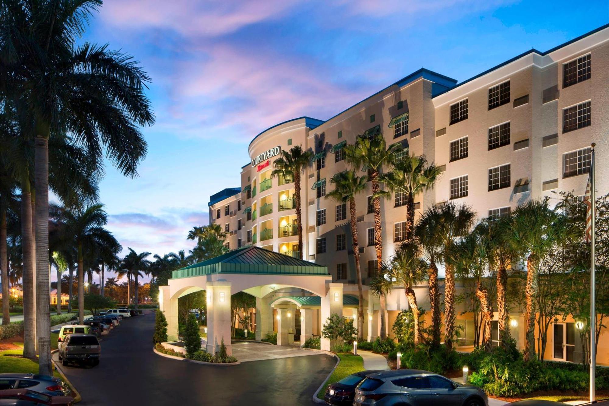 Courtyard By Marriott Fort Lauderdale Airport & Cruise Port Dania Beach Buitenkant foto