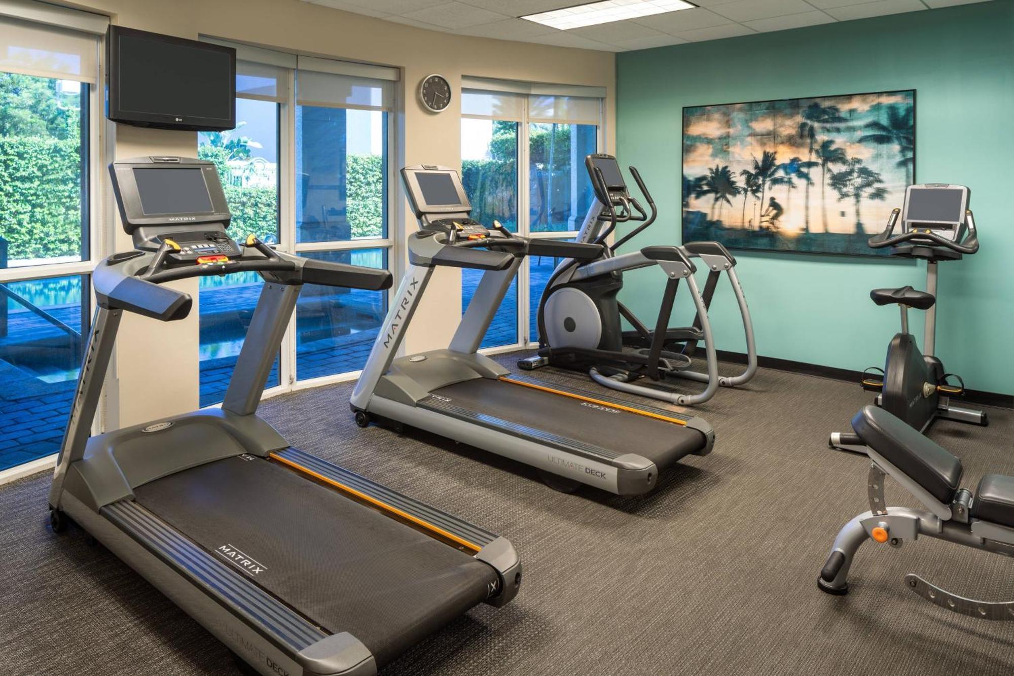 Courtyard By Marriott Fort Lauderdale Airport & Cruise Port Dania Beach Buitenkant foto