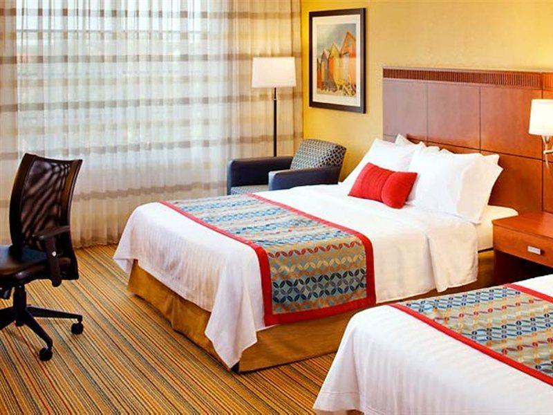 Courtyard By Marriott Fort Lauderdale Airport & Cruise Port Dania Beach Buitenkant foto