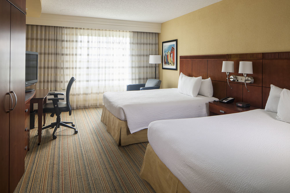Courtyard By Marriott Fort Lauderdale Airport & Cruise Port Dania Beach Buitenkant foto