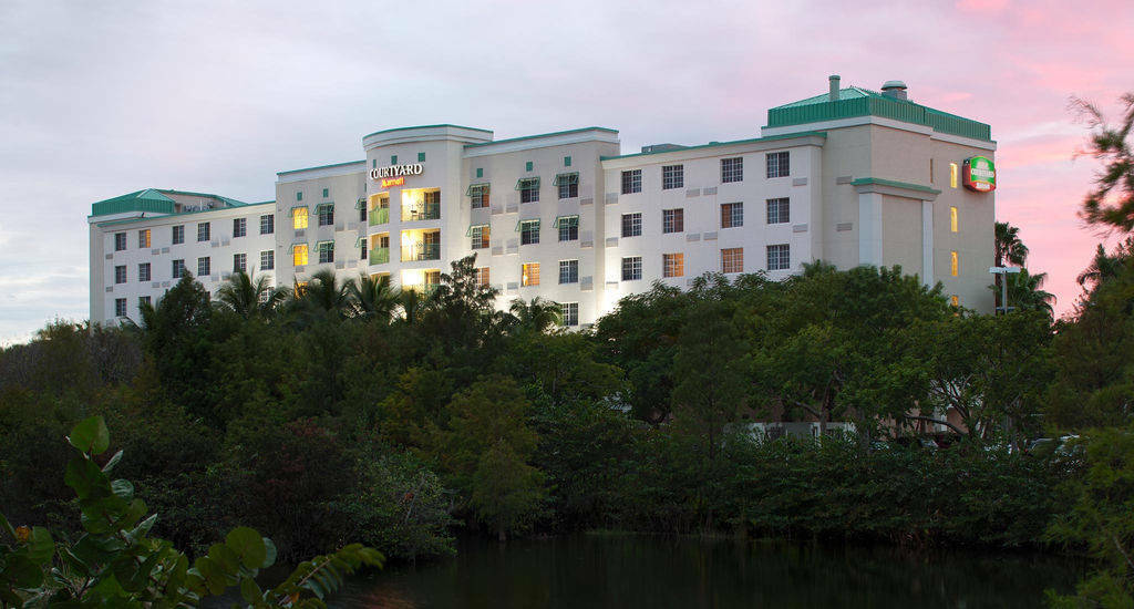 Courtyard By Marriott Fort Lauderdale Airport & Cruise Port Dania Beach Buitenkant foto